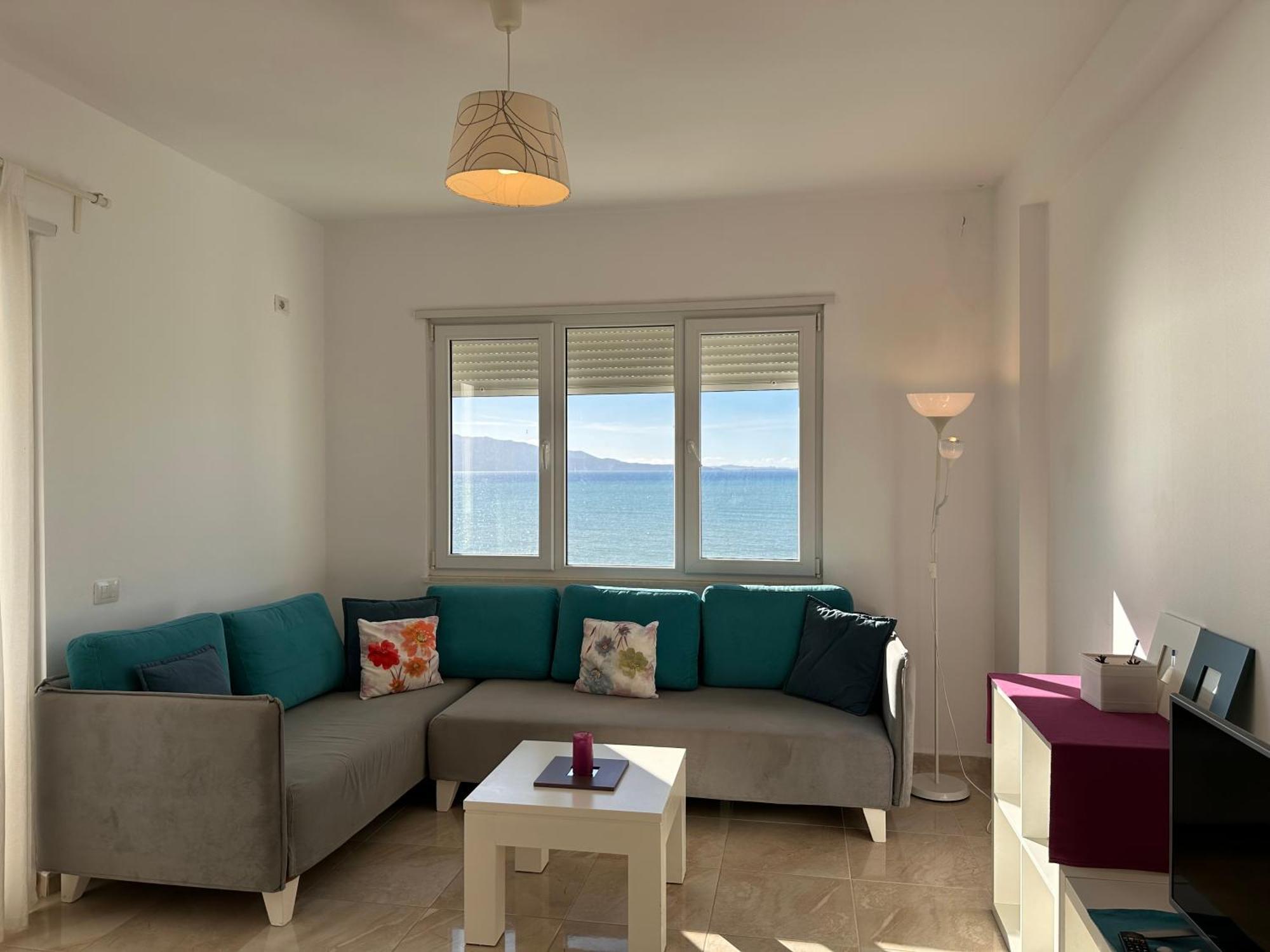 White Sea View Residence Sarande Bagian luar foto